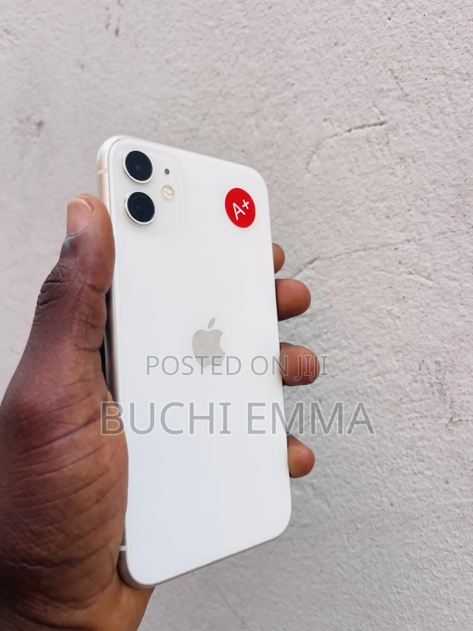 New Apple iPhone 11 64 GB White