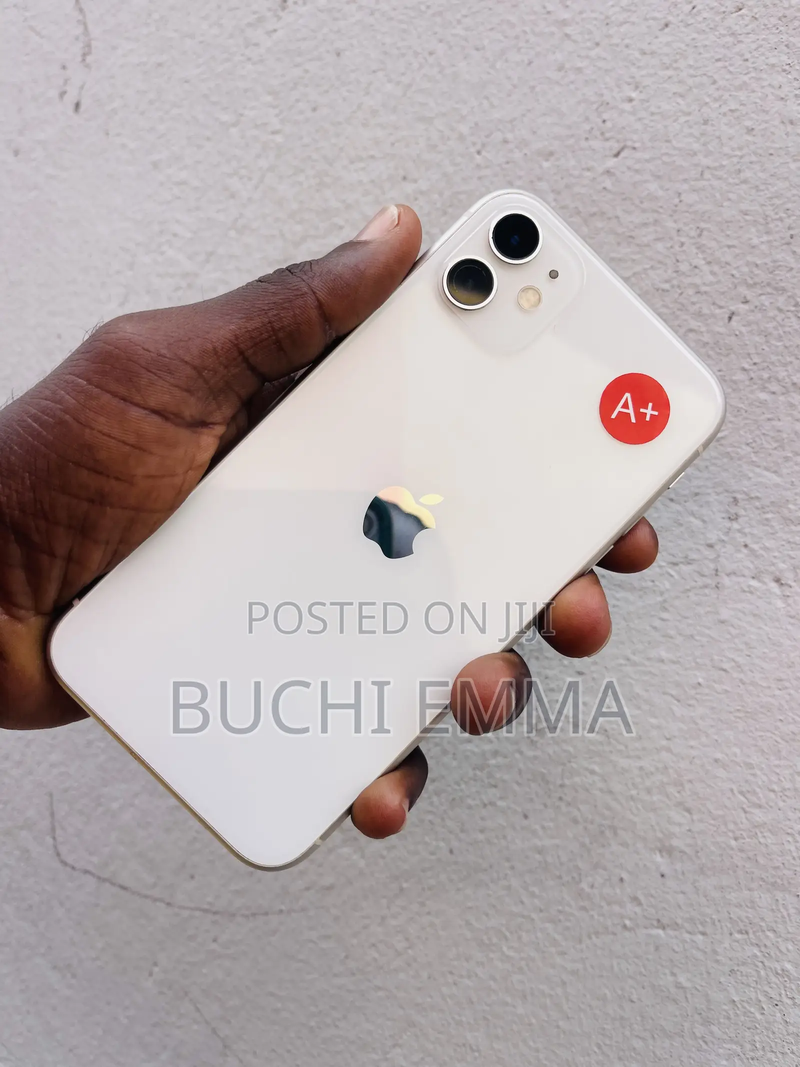 New Apple iPhone 11 64 GB White