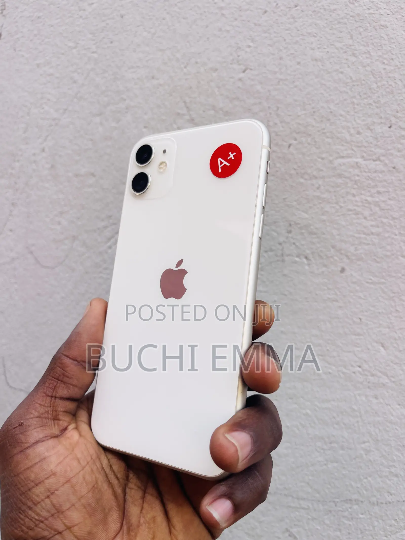 New Apple iPhone 11 64 GB White