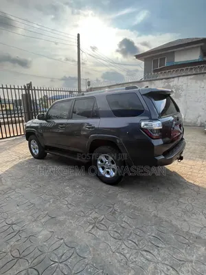 Toyota 4-Runner Limited 2021 Gray