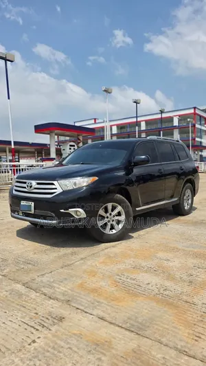 Toyota Highlander 2011 Black