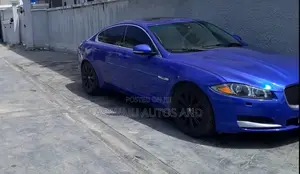 Jaguar XF Premium 2011 Blue