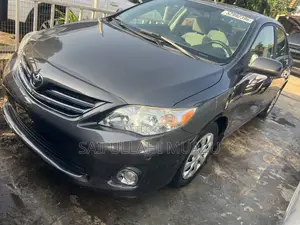 Toyota Corolla 2013 Gray