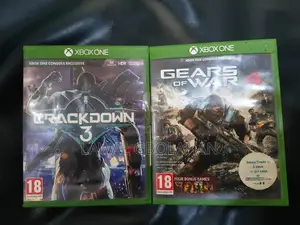 PS4 Game Pad and Xbox Game Disc