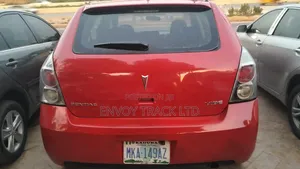 Pontiac Vibe 2009 Red