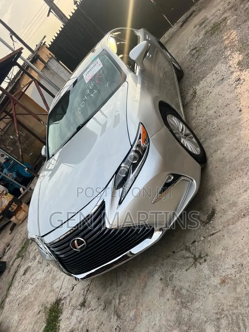 Lexus ES 2016 Silver