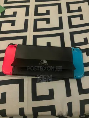 Nientdo Switch Oled