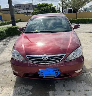 Toyota Camry 2005 White