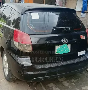 Toyota Matrix 2004 Black
