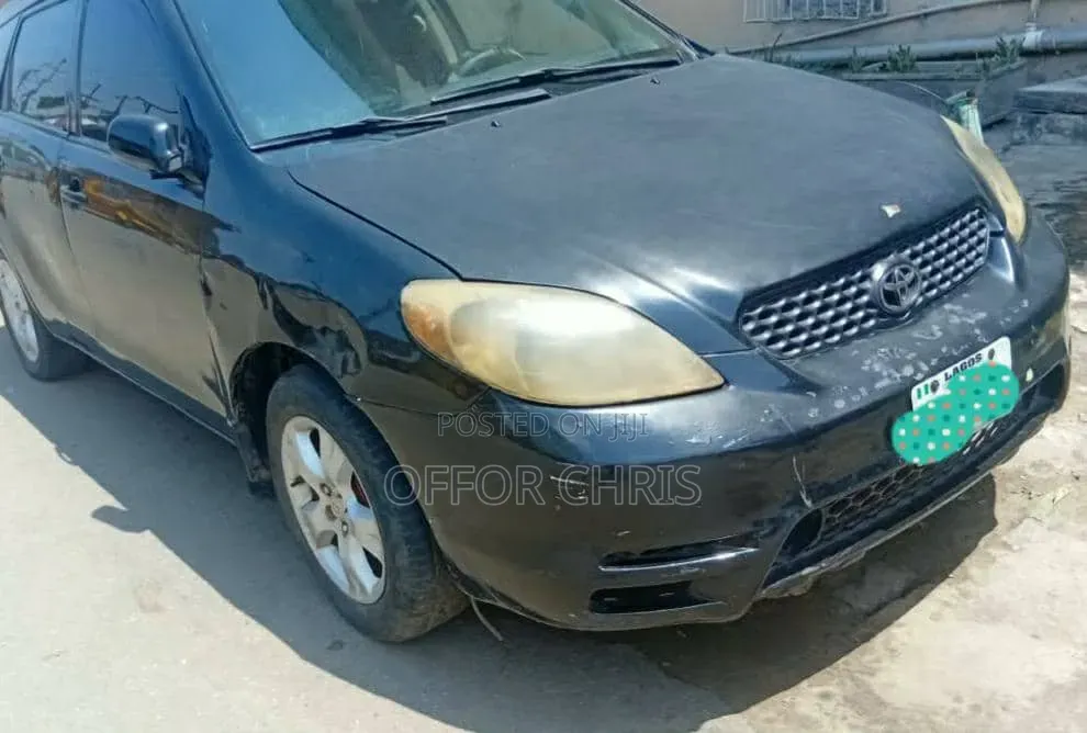Toyota Matrix 2004 Black