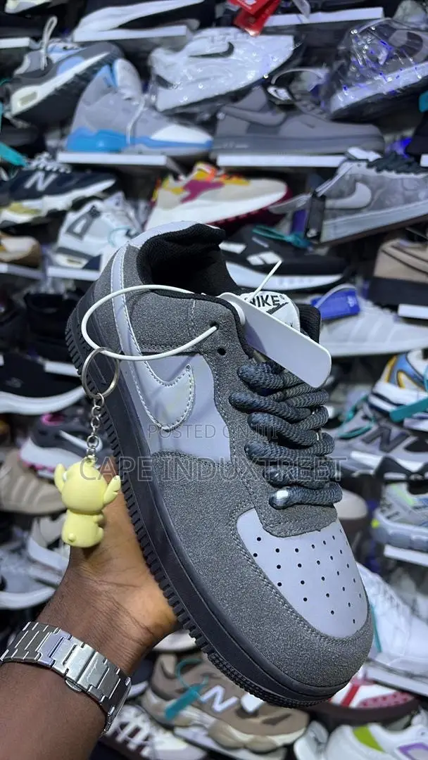 Nike AF1 Soft Sneakers