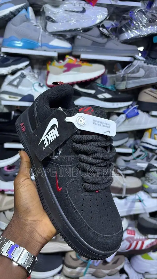 Nike AF1 Soft Sneakers