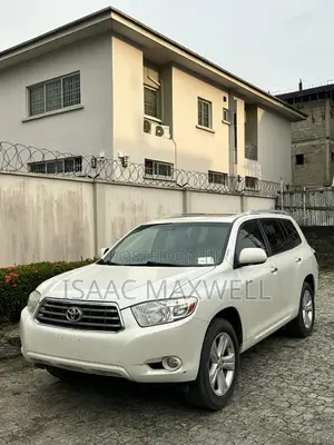 Toyota Highlander Limited 2010 White