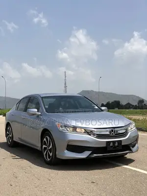 Honda Accord 2016 Silver