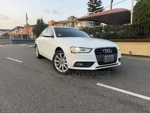 Audi A4 2.0T Premium Multitronic 2013 White