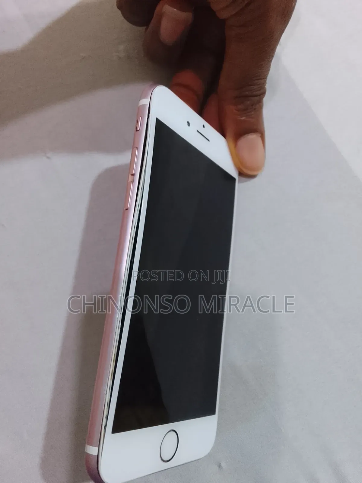 Apple iPhone 6s 32 GB Gold