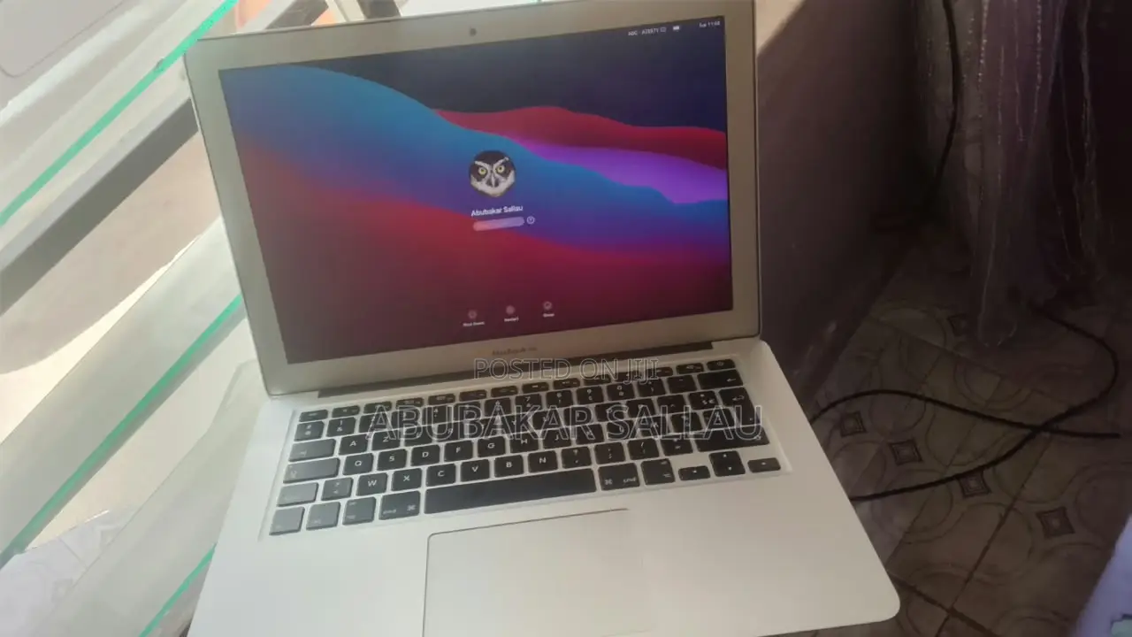 Laptop Apple MacBook 2014 4GB Intel Core i5 SSD 256GB