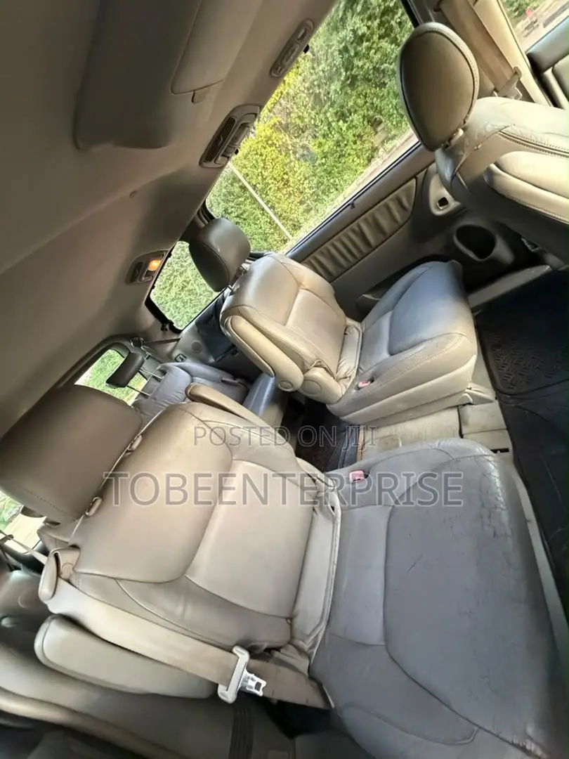 Toyota Sienna 2007 Gray