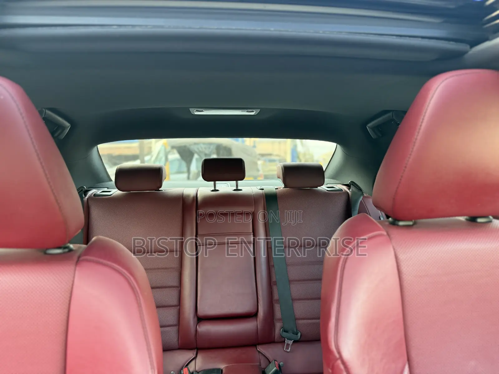 Lexus IS 300 AWD 2017 White