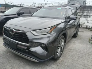 Toyota Highlander Platinum FWD 2020 Gray