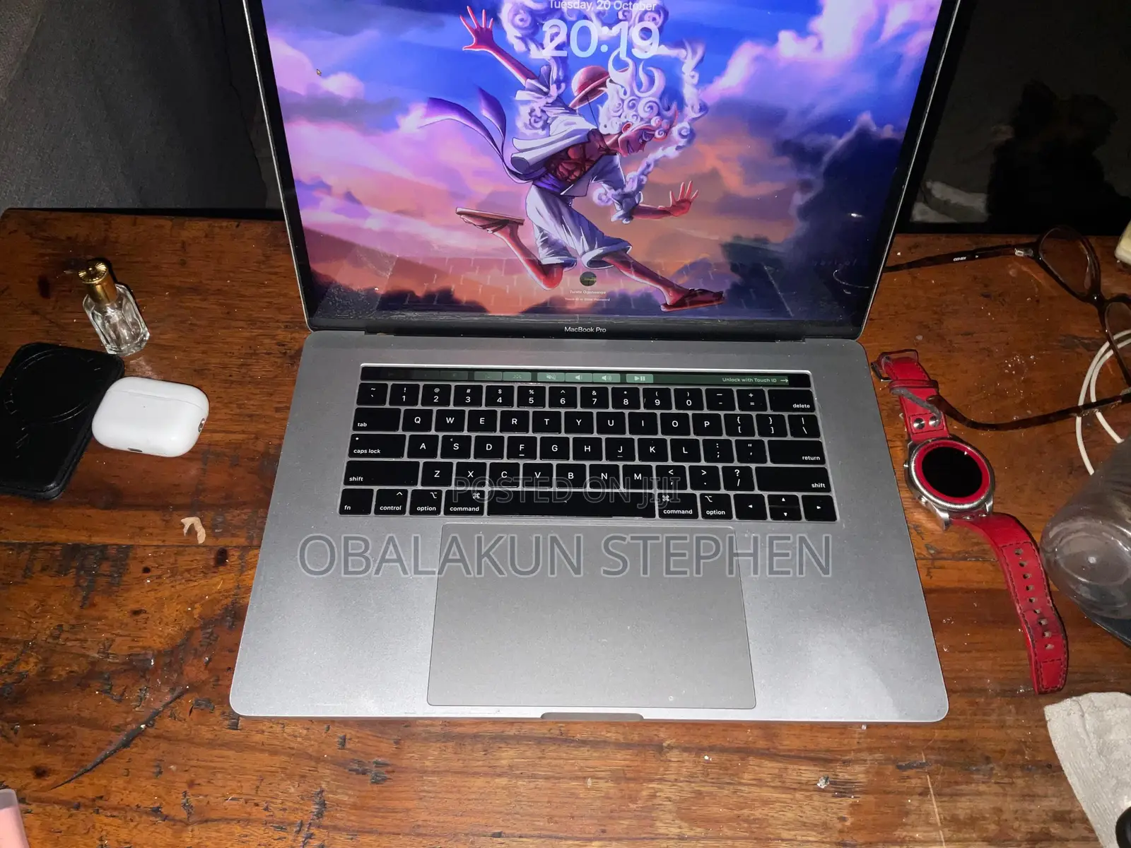 Laptop Apple MacBook Pro 2019 16GB Intel Core i9 SSD 512GB