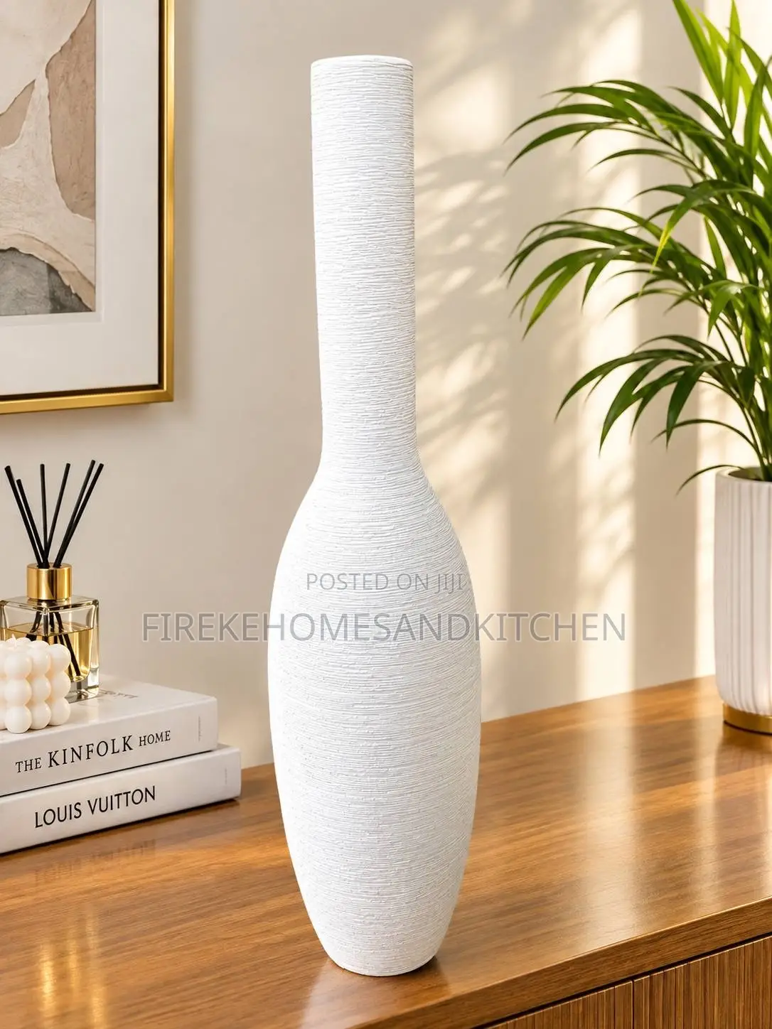 Elegant Texture Vase