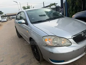 Toyota Corolla LE 2004 Silver