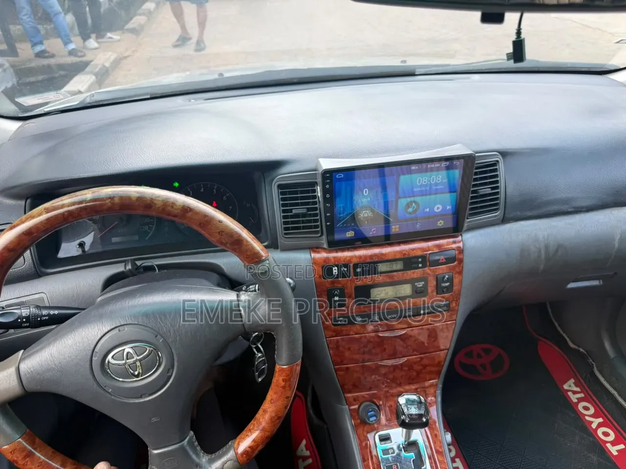 Toyota Corolla LE 2004 Silver