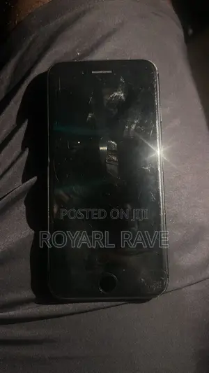 Apple iPhone 8 64 GB Black