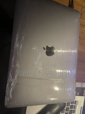 Laptop Apple MacBook Pro 2019 8GB Intel Core i5 SSHD+SSD 128GB