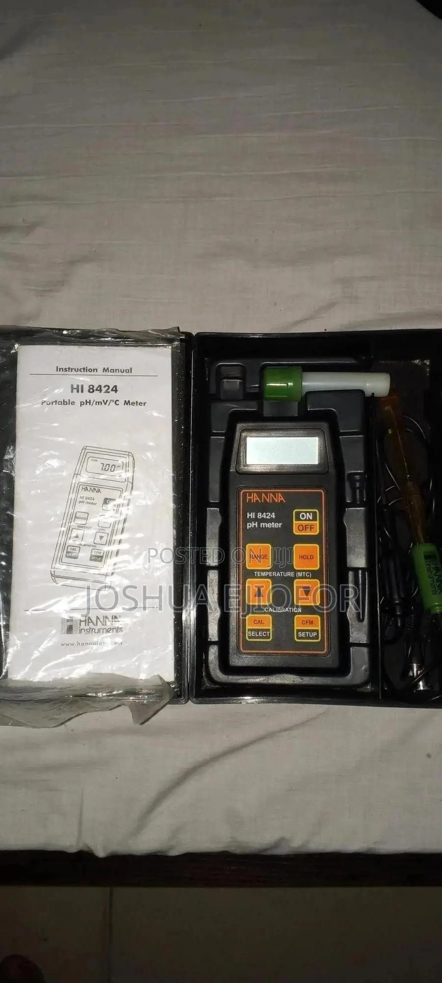 HANNA Portable pH/mV Meter