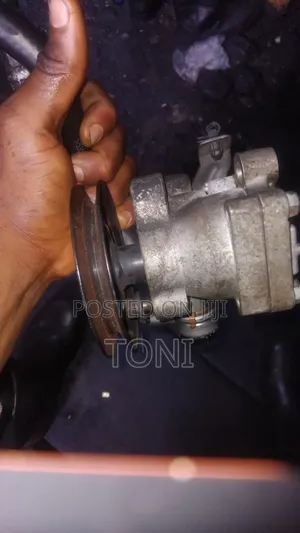 Direct Tokumbor Power Stearing Pump for Kia Rio 2005 Model