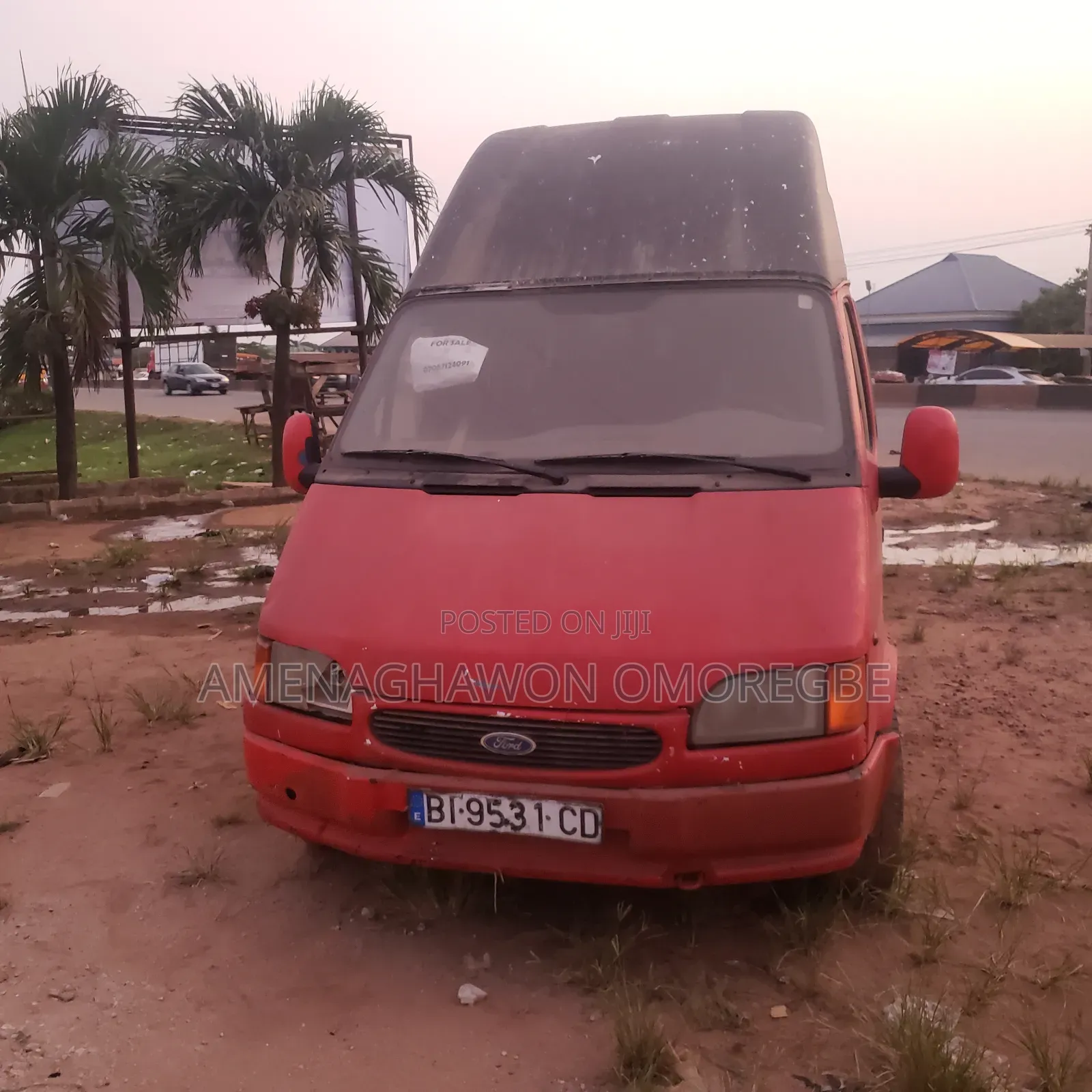 Ford Transit 2002 Red