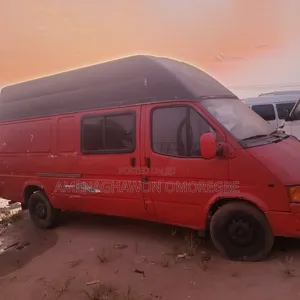 Ford Transit 2002 Red