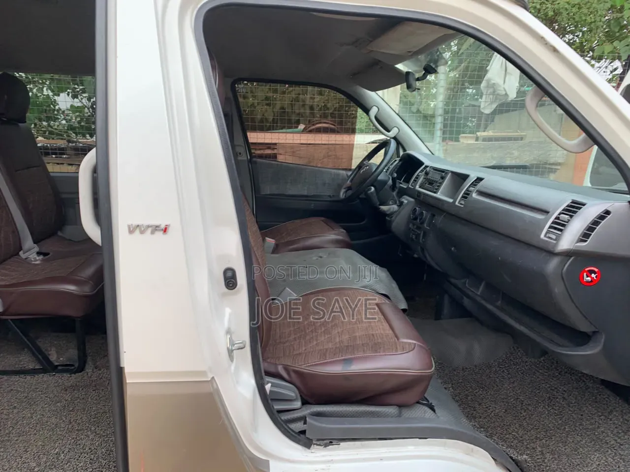 Toyota HiAce 2018 White