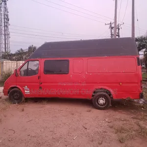 Ford Transit 2002 Red
