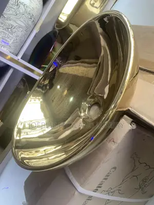 Gold Egg Shape Wash Hand Basin