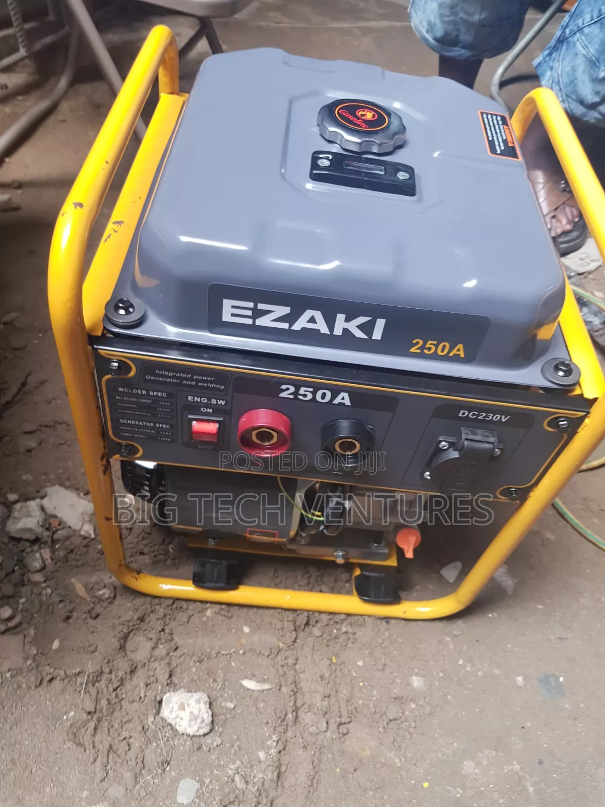 The Image Shows an Ezaki 250A Petrol Engine Welding Machine and DC