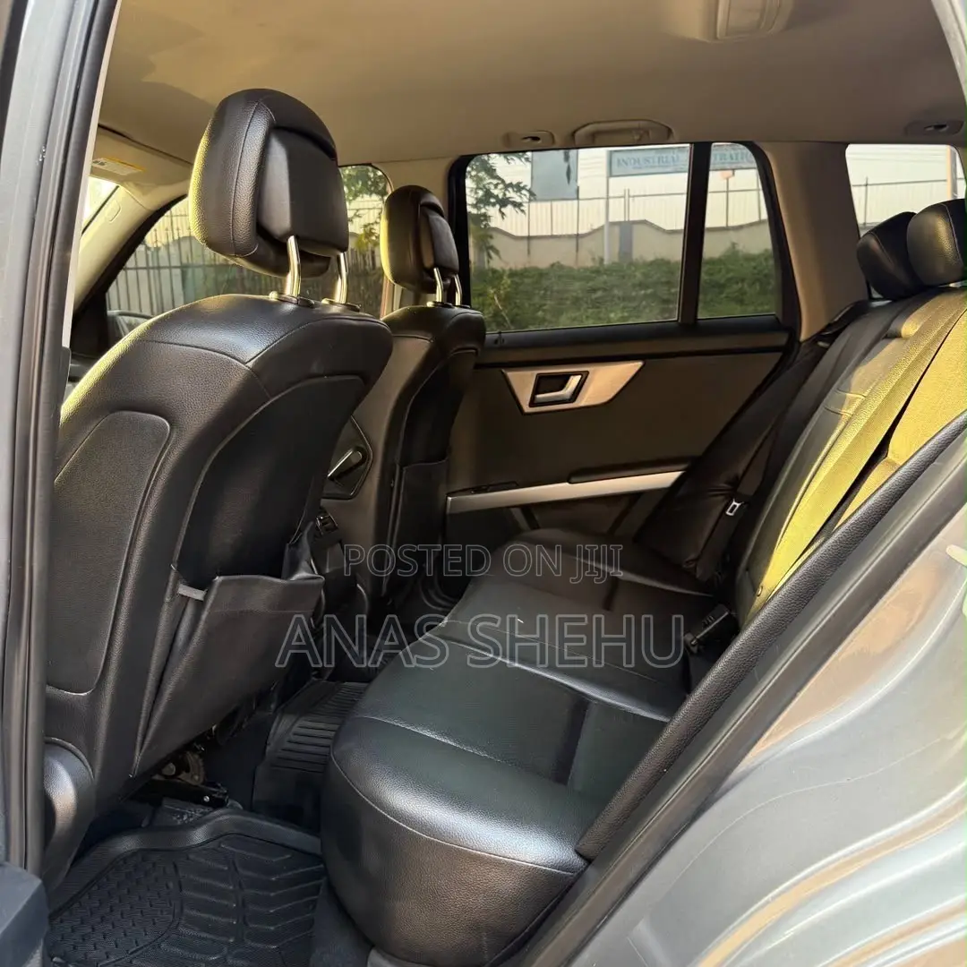 Mercedes-Benz GLK-Class 2012 Gray
