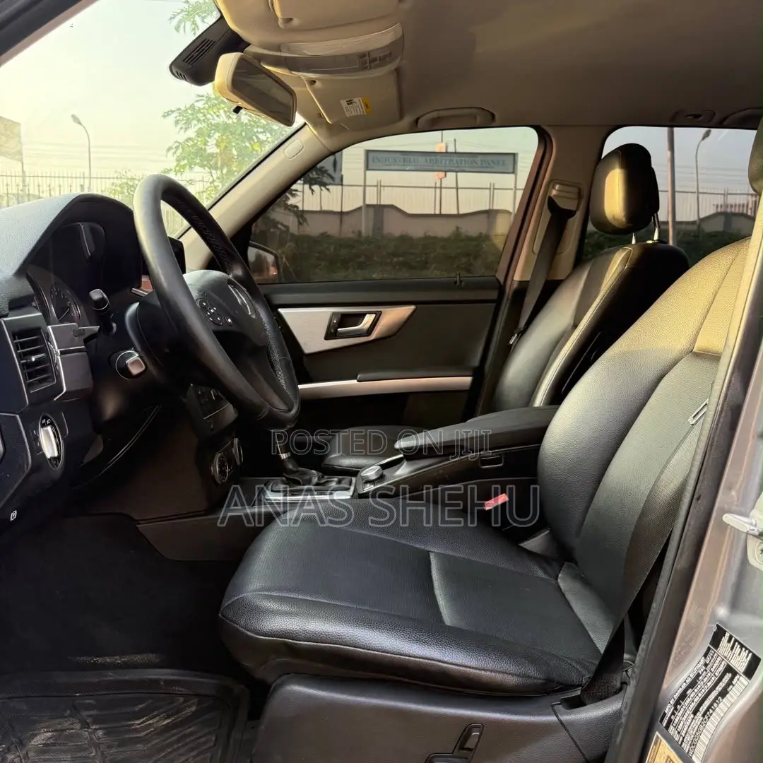 Mercedes-Benz GLK-Class 2012 Gray