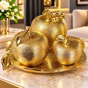 Luxury Gold Apple Décor