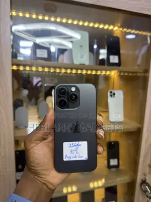 Apple iPhone 16 Pro 256 GB Black