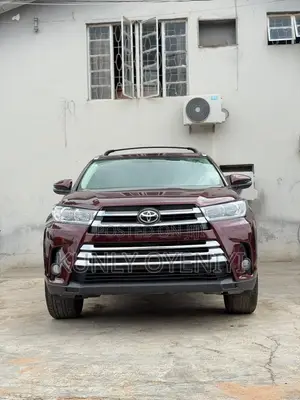 Toyota Highlander XLE V6 4x4 (3.5L 6cyl 6A) 2016 Burgundy