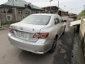 Toyota Corolla 2008 Silver