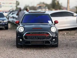 Mini Cooper 2016 Black