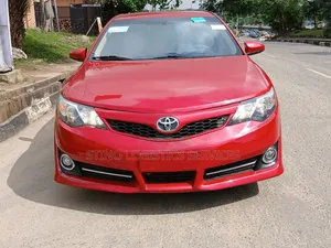 Toyota Camry 2014 Red