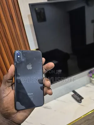 Apple iPhone XS Max 64 GB Black