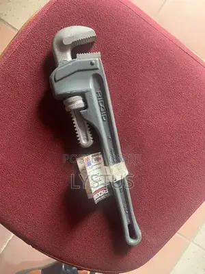 14" Ridgid 31095 Model 814 Aluminum Straight Pipe Wrench