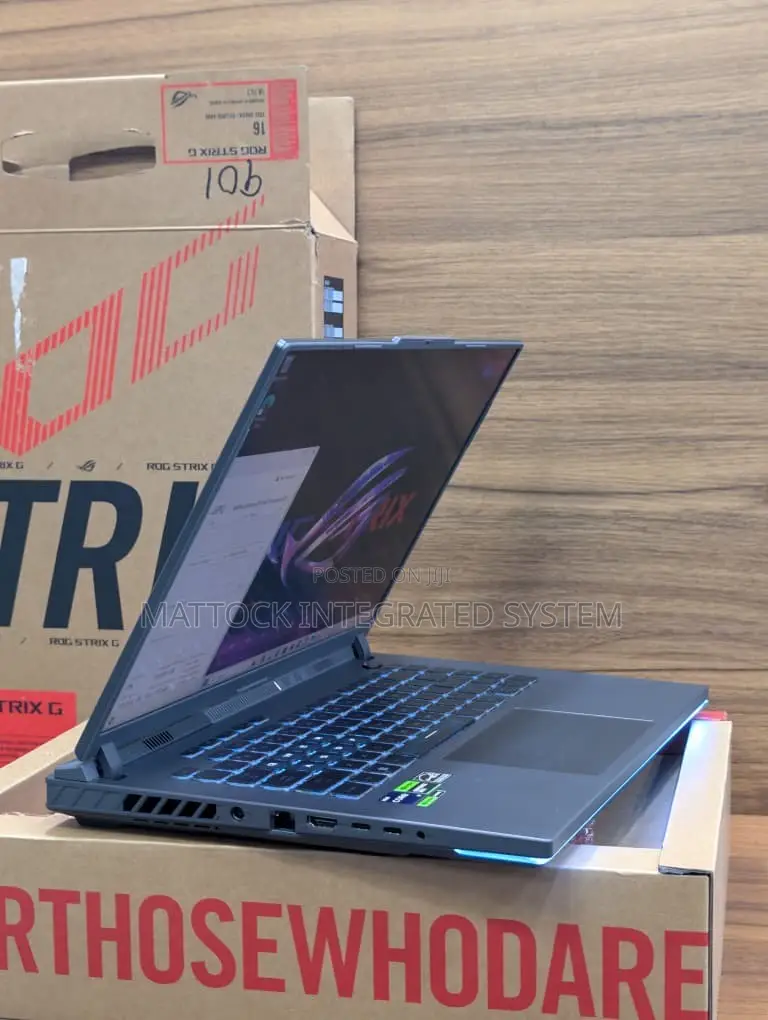 Laptop Asus ROG Strix G16 G614 32GB Intel Core i9 SSD 1T