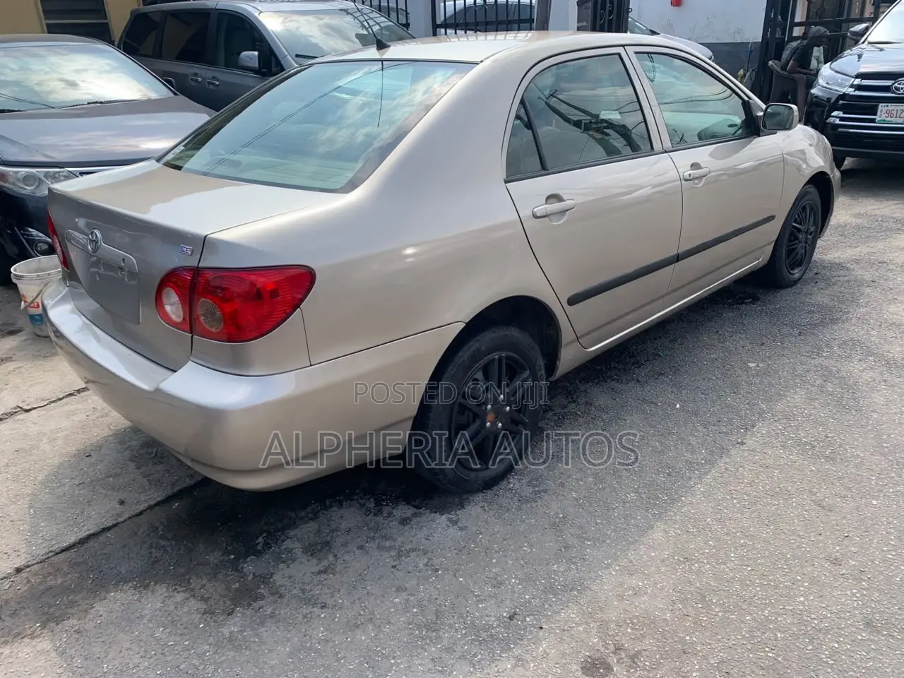 Toyota Corolla CE 2007 Gold